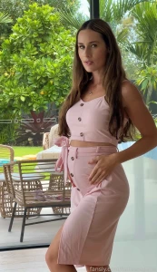 New maternity outfit do i get your approval