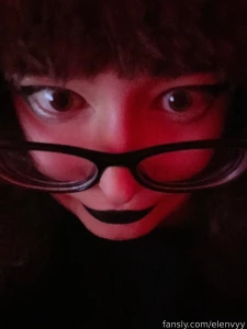 Tried better lighting mixed with the red alot happening here but i part 36