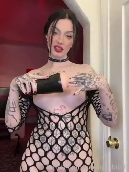 This is exactly how i m gonna stretch your holes when you re mine fyp 