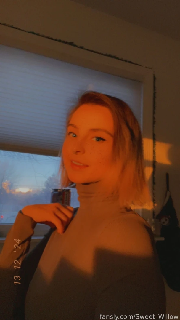 Good afternoon yesterday evening was my company s holiday party at a part 4 