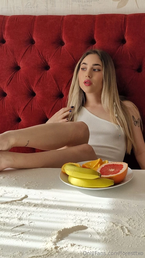 I ll suck your banana if you eat my grapefruit 