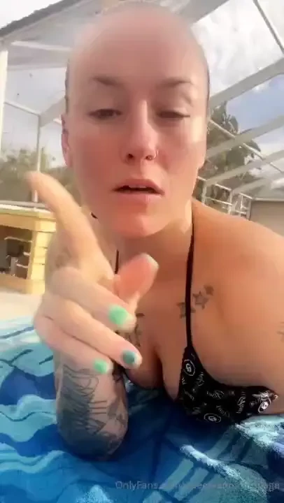 I do sexy painting as well as regular hit me up 