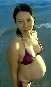 8 years ago ready to pop