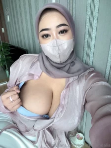 Big boobs big confidence part 1