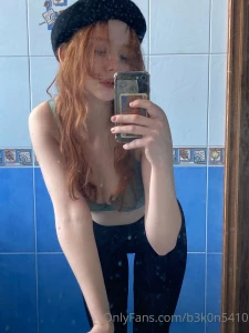 Weird poses in pantyhose part 1