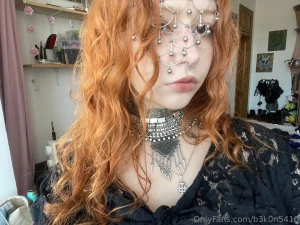 Hiiii i have very few clothes now due to the fact that i have gained