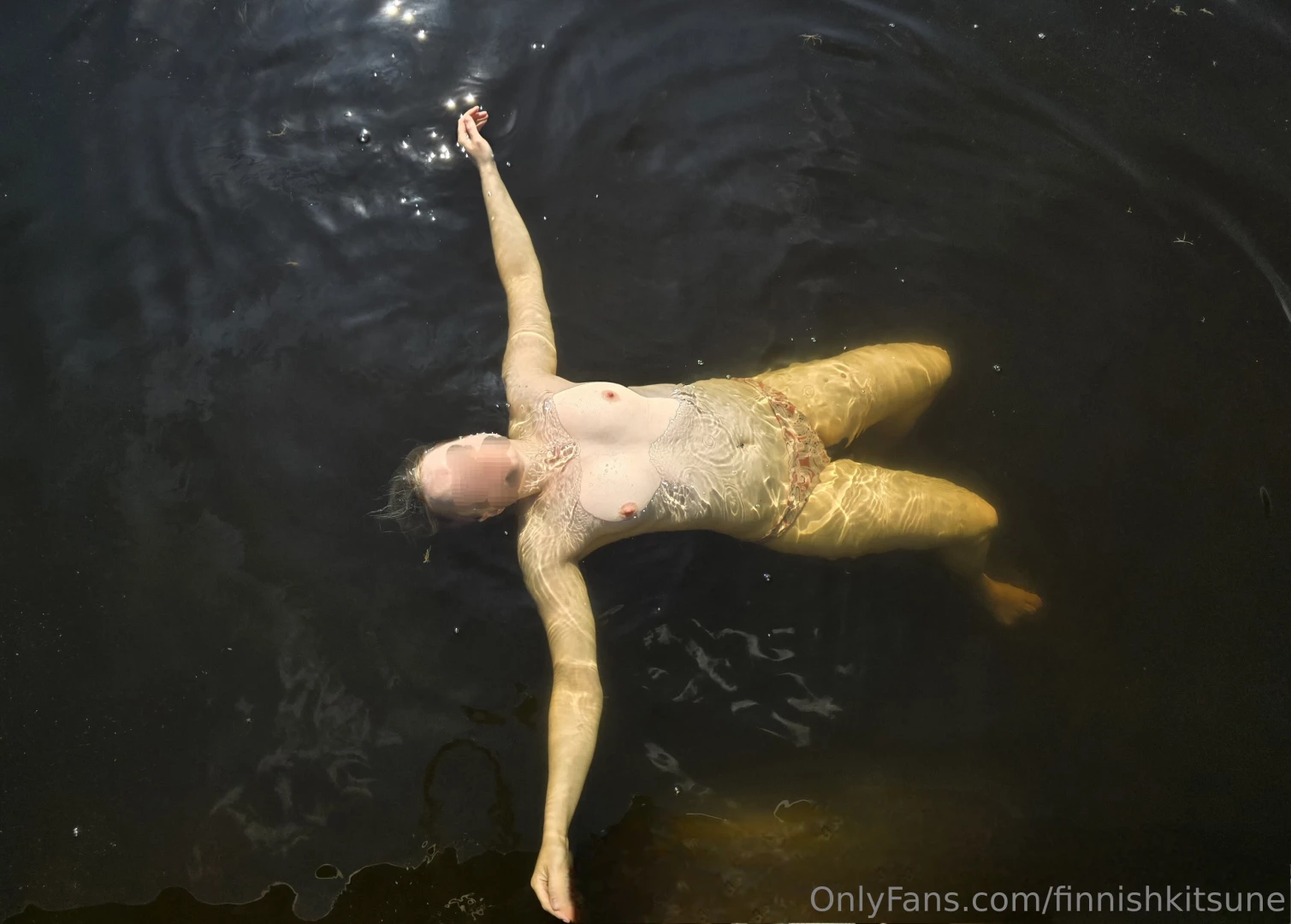 Ihanaa vaan kellua ja rentoutua onko sun tullut paljon uitua t n kes n 