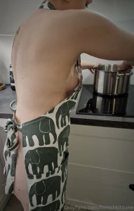 Nearly naked chef part 1