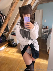 Imagine i m standing right in front of you and then i do this what