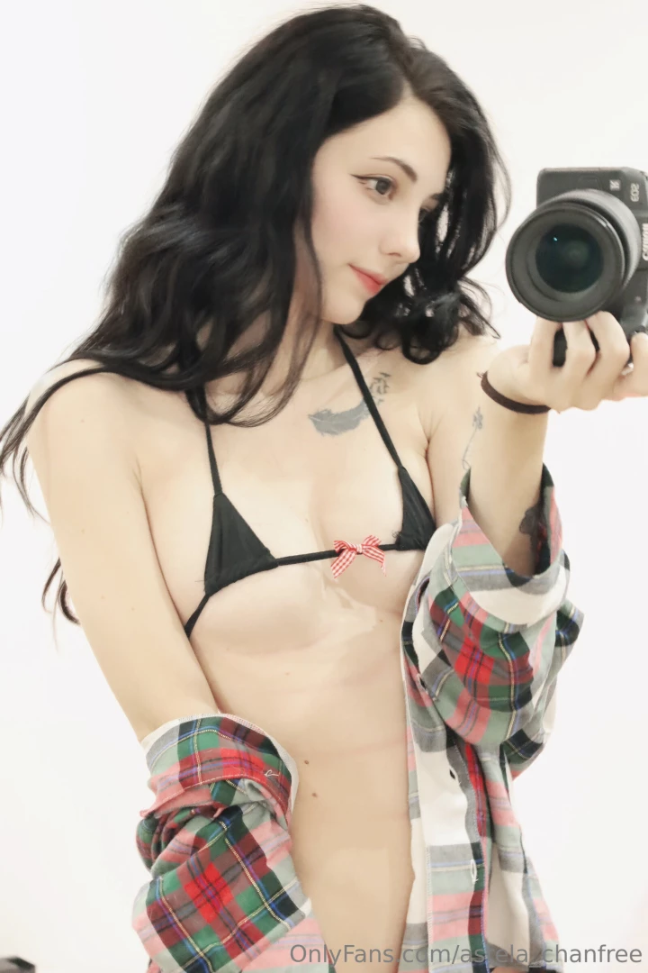 Do you like micro bikini or you wanna take it off 