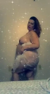 Pt 2-3 of my pregnant sexy dancing part 1