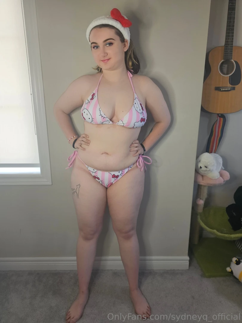 Today we are keeping the hello kitty theme alive all also part of my part 8 