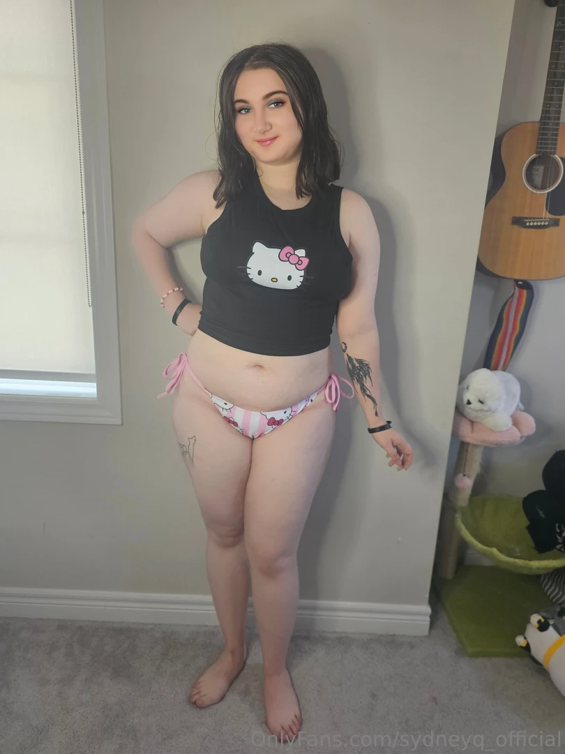 Today we are keeping the hello kitty theme alive all also part of my part 6 