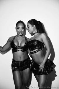 Even more qontent uploaded w jessxo13 part 1