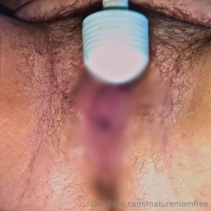 Woke up very horny had to use my favorite wand it got super wet