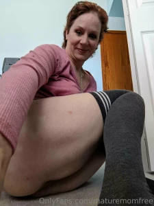 Do you want to see mommy s new toy it s a nice black dildo i need some