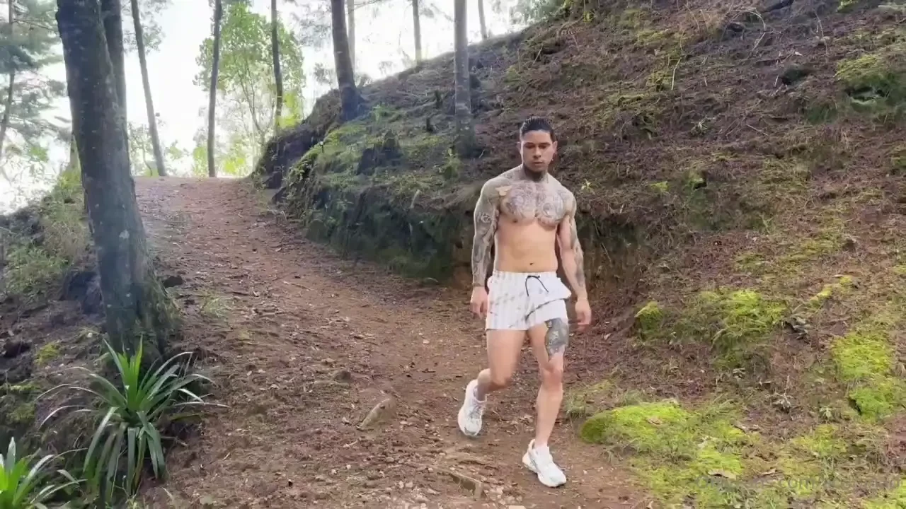 Alone into the woods i only can think about sex enmanueljose i fucked 