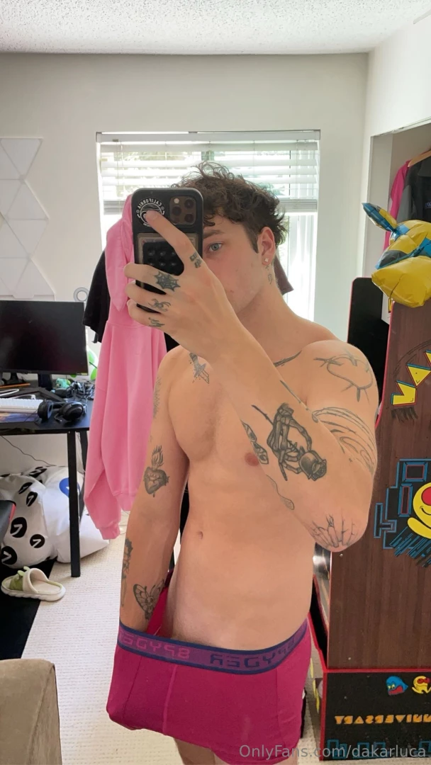 Just in case u forgot who ur favorite was 