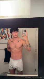 Raise ur hand if u think u can make it grow i m trying to see