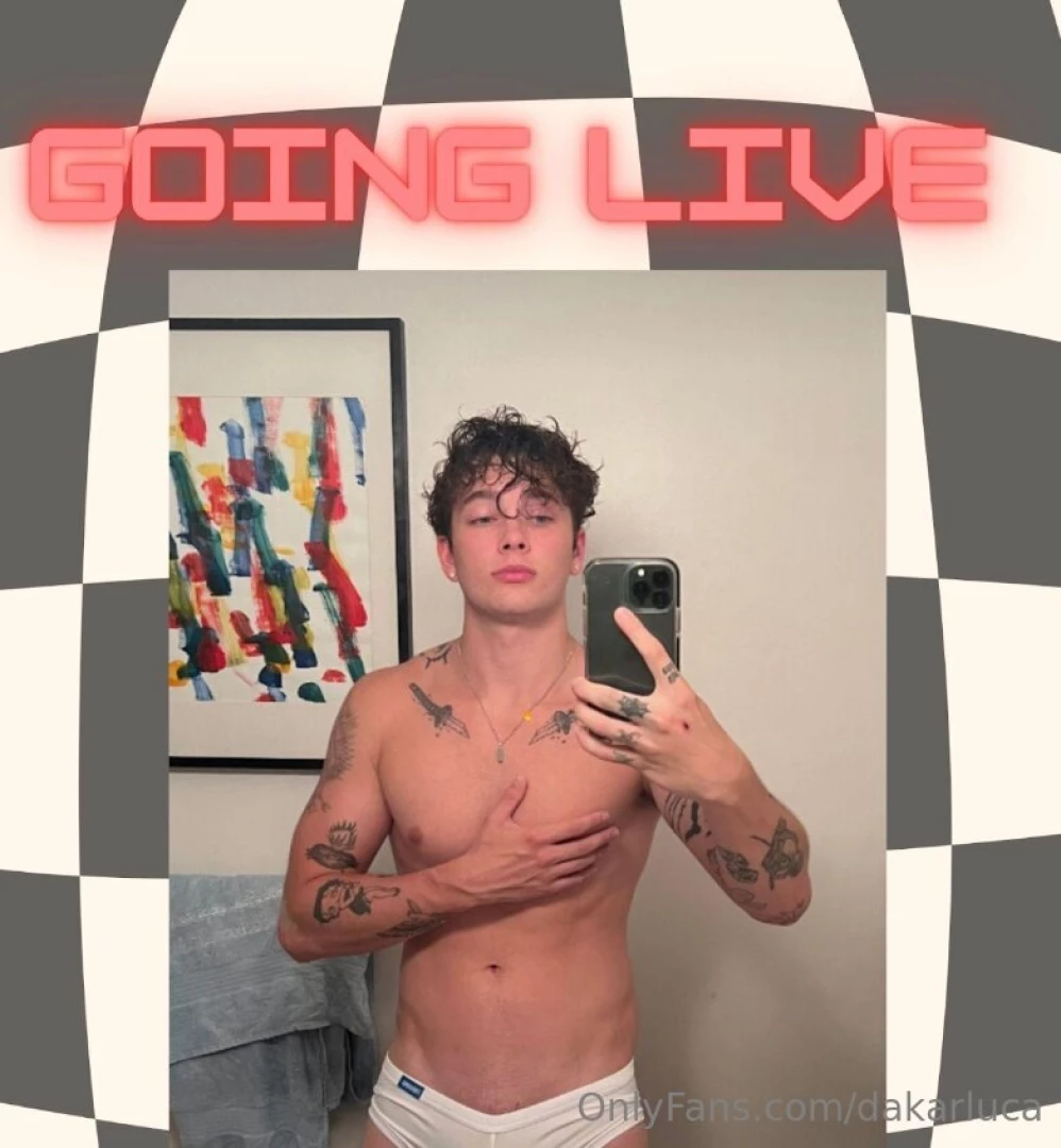 Tonight s the night 8pm pst don t be late 