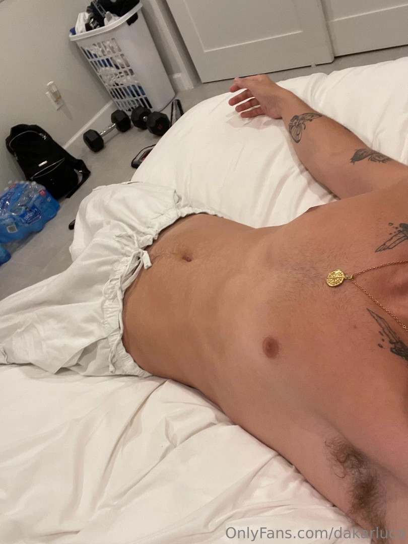 Pull on my chain while you re riding my cock i love that shittt 