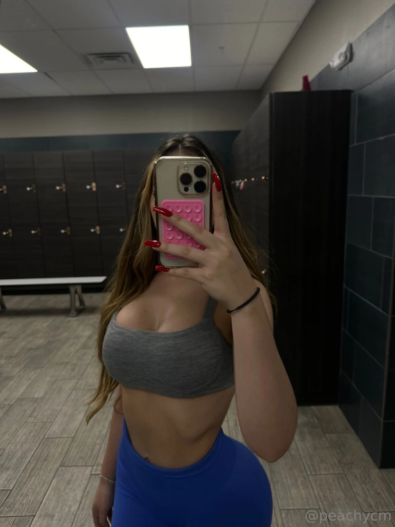 Gym selfies gt gt 