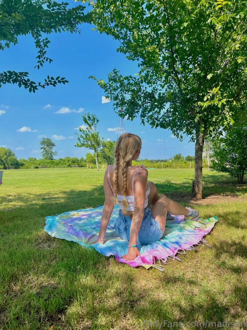 What a beautiful day to bust a nut 