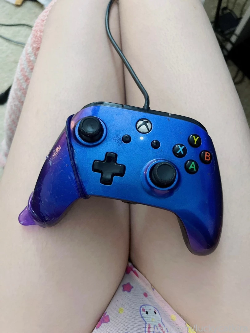 Gamer girls make do i fucked myself with my xbox controller what more part 1 