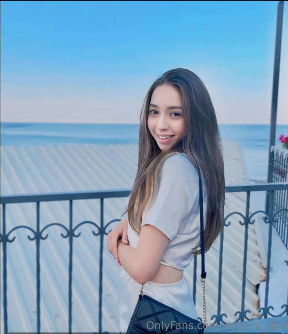 Free sub miaang this busty horny girl loves jerking cocks between her part 20 