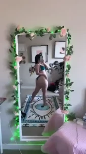 Wait does my look big from this angle part 1