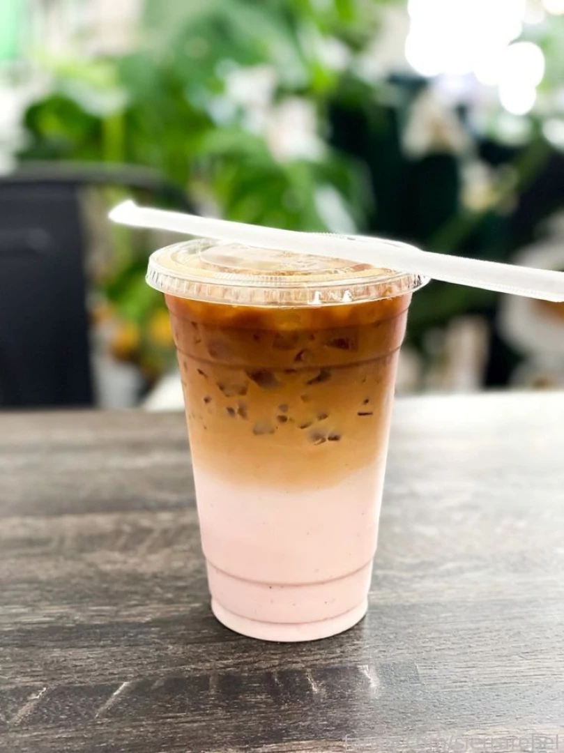 Spoil me spoil me with my favourite drink iced coffee and il spoil you 