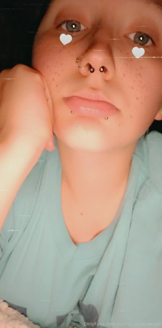 Hi bunnies incase we are doubting if i am cute or not let me clarify i part 6 