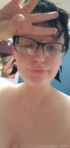 Hi bunnies incase we are doubting if i am cute or not let me clarify i part 5