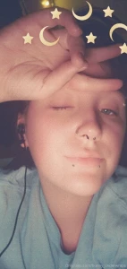 Hi bunnies incase we are doubting if i am cute or not let me clarify i part 10