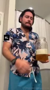 Working my way to an 8 7l bloat bloating in tight clothes working out