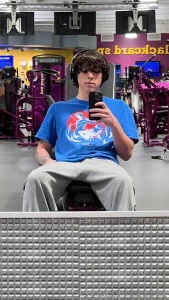 Looking for a gym buddy part 3