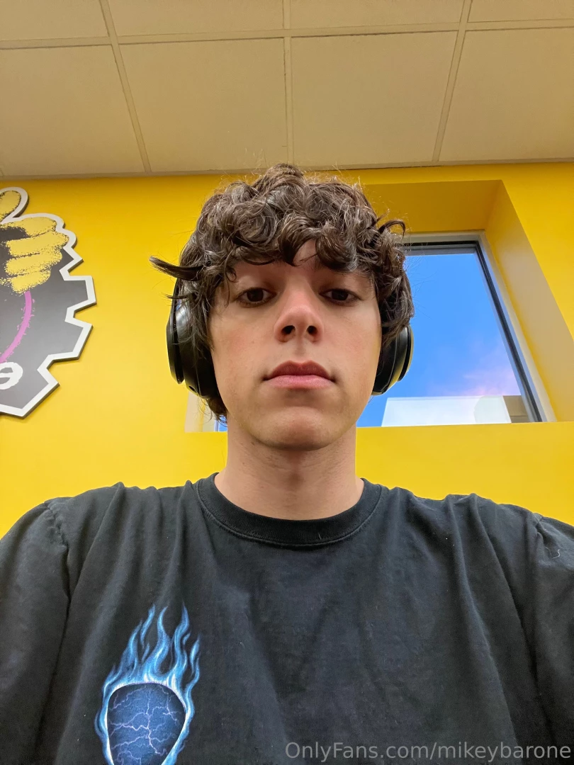 I d love to know what s your most recent favorite song babe 