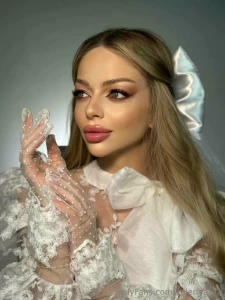 I ll tell you a little about my adventures i m generally a punctual