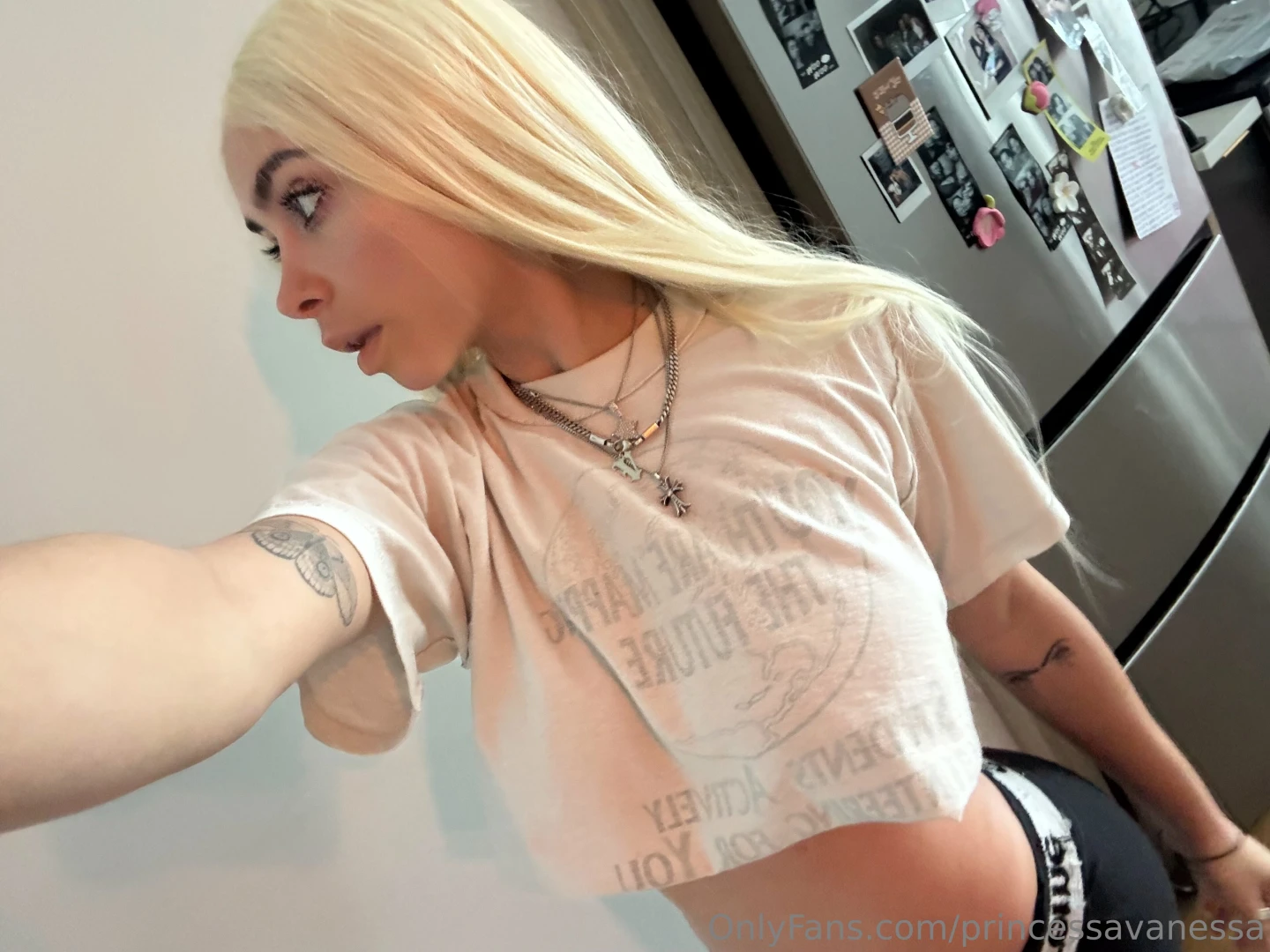 I heard blondes have more funnnnn 