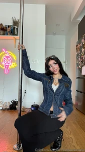 Happy pole princess