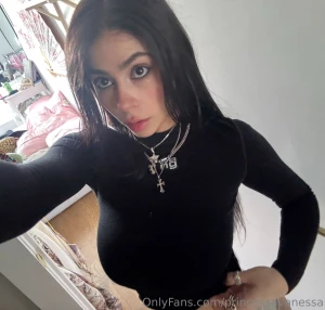 Can you tell black is my favorite color part 5