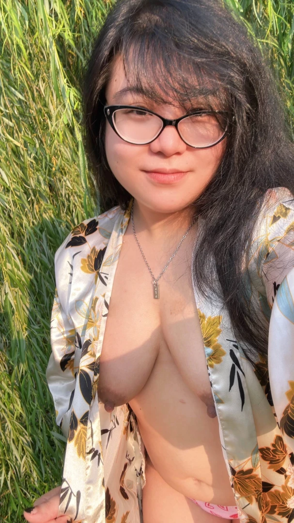 Good morning sweetheart did you sleep well here s an outdoors titty part 2 