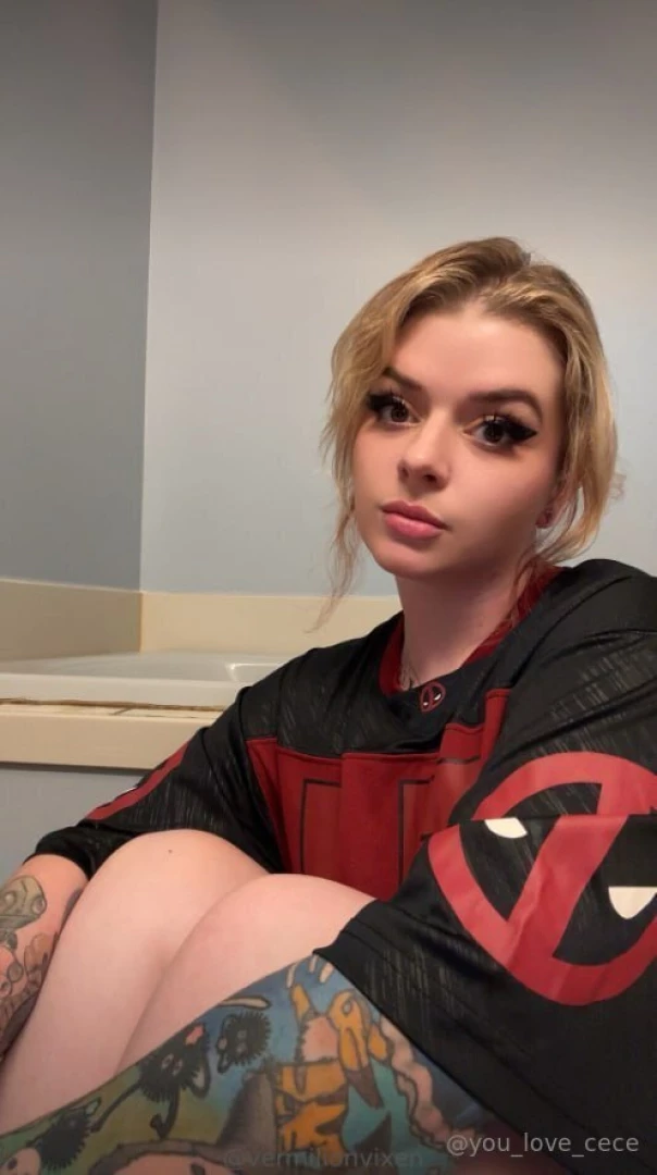 Vermilionvixen knows just how to get your motor revving she is the part 2 