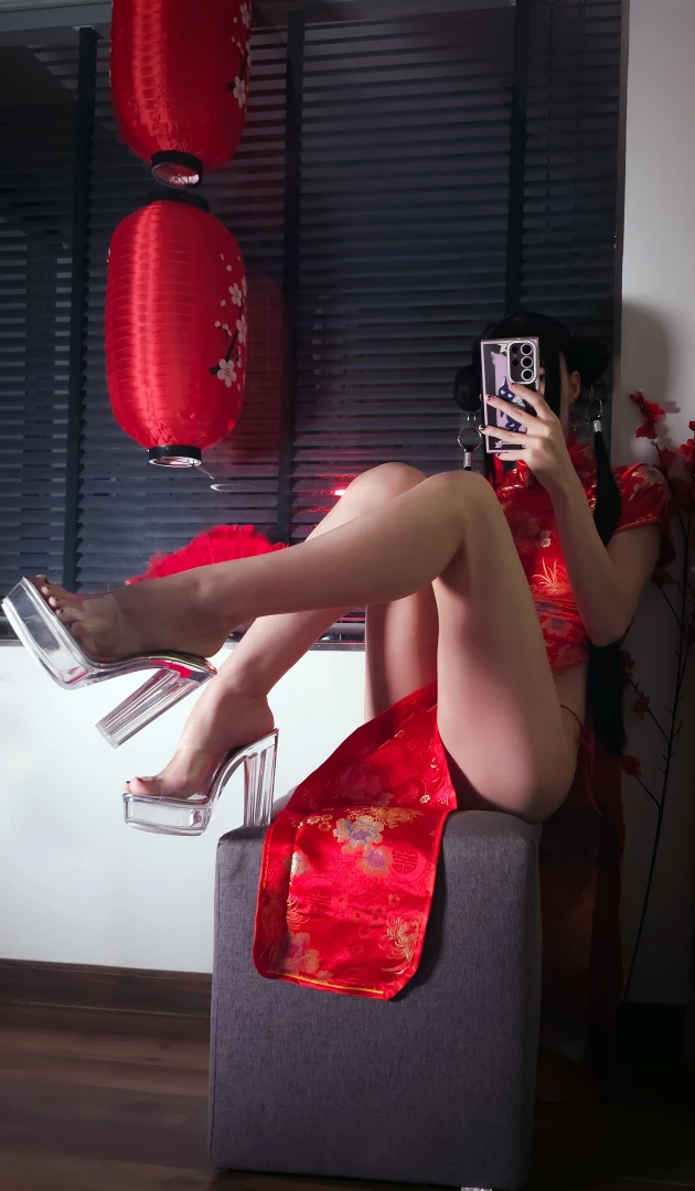 Hi everybody 3 how is your mood while i m resting i thought i d play 