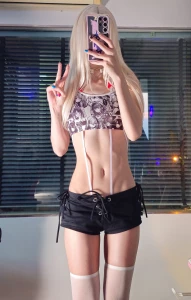 Have a good day everyone today i will be creating pictures again 3 i