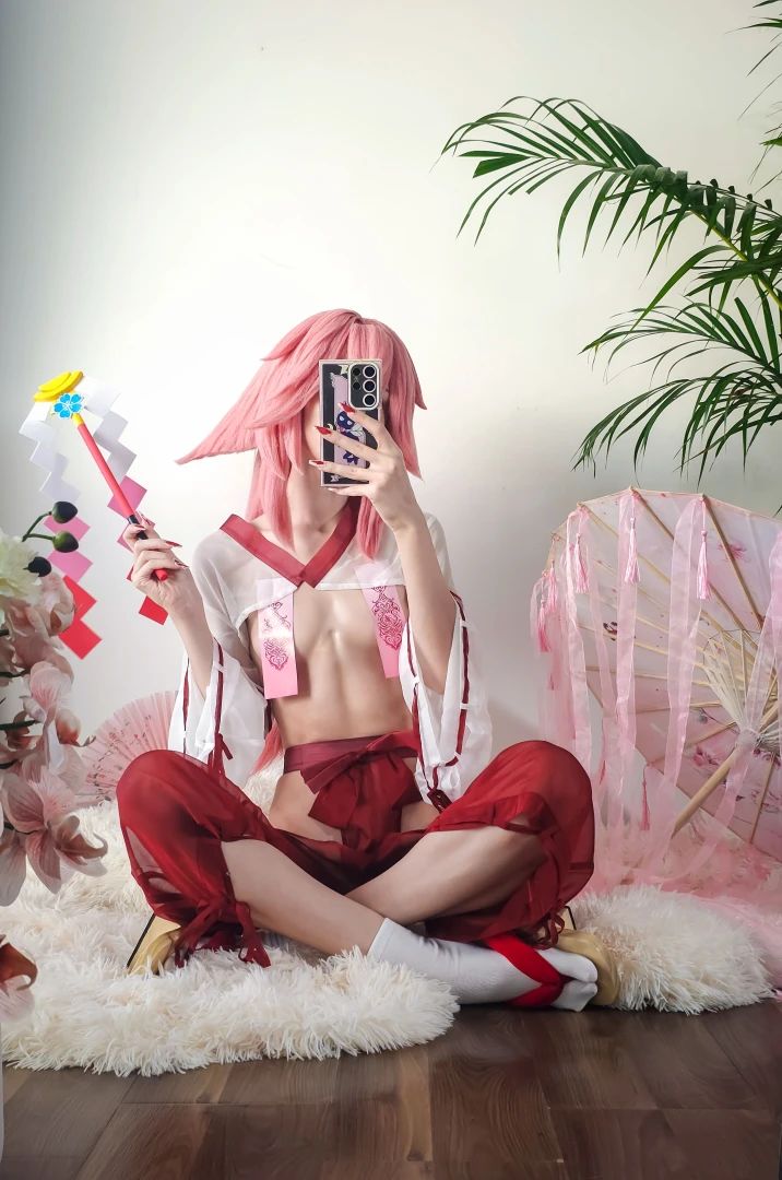 Heey it s great that there are those of you who guessed it s yae miko part 1 