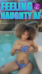 Ass spread on all 4s in my pool doggystyle showing you exactly where i