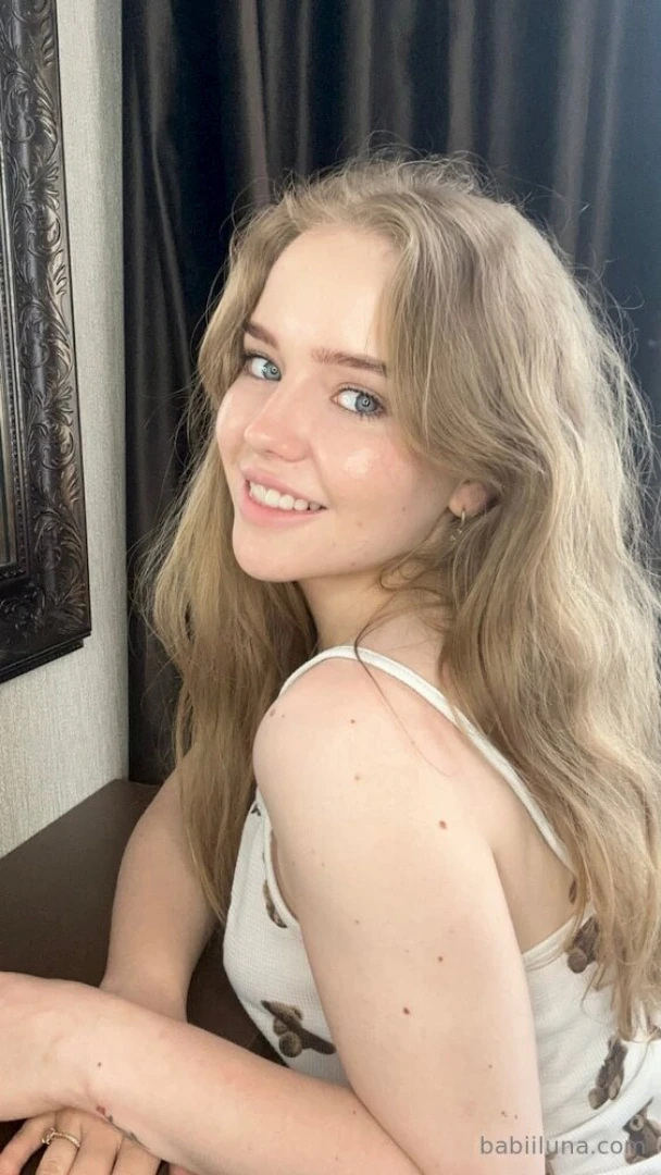 Amelliaaa she s a sweet innocent sex lover who just turned 19 with big part 71 