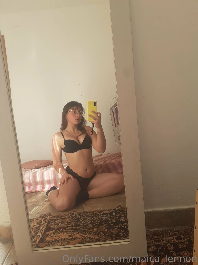 Imagine all the things we can do in front of the mirror 
