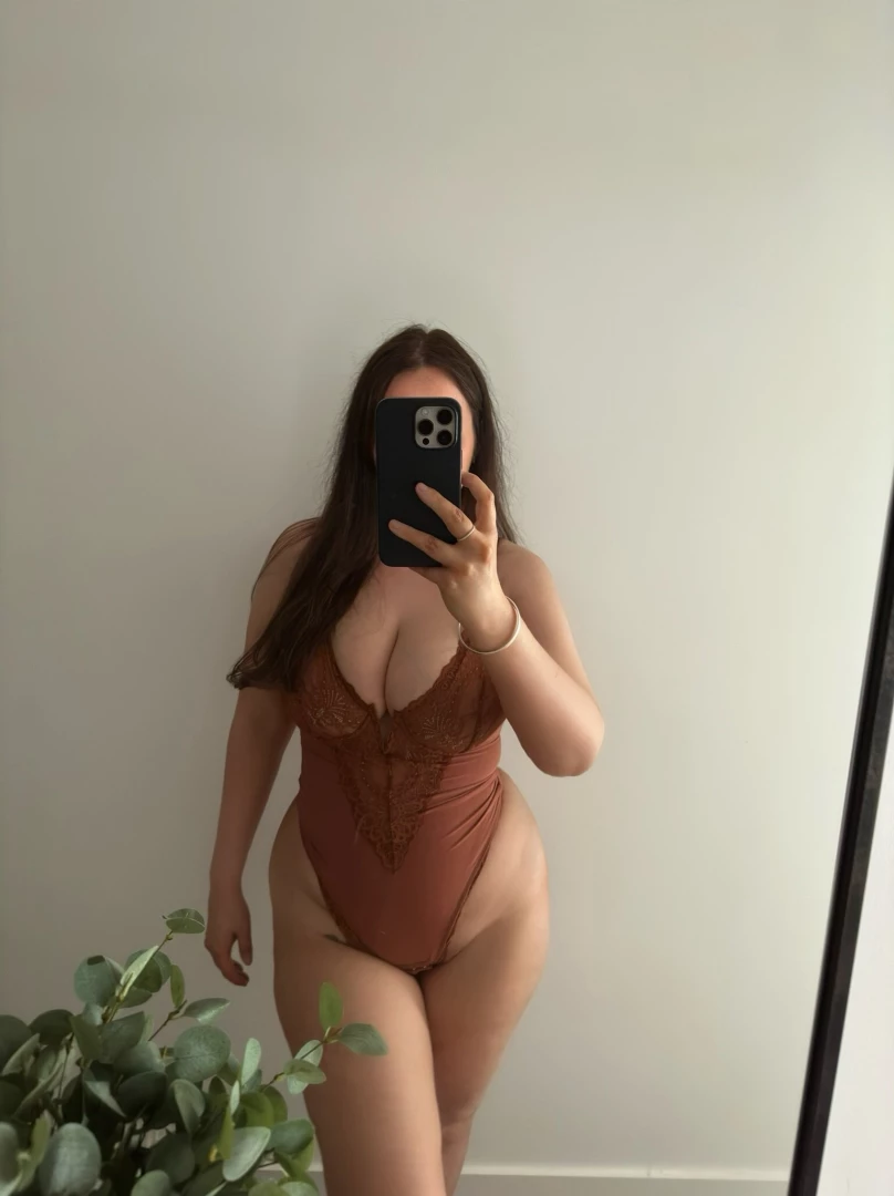 Can i undress in your dm s babe 